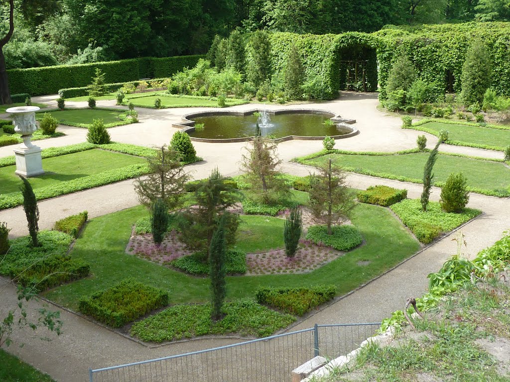 Potsdam...paradies-garten...schloß-sanssouci by f.h ehrenberger germany