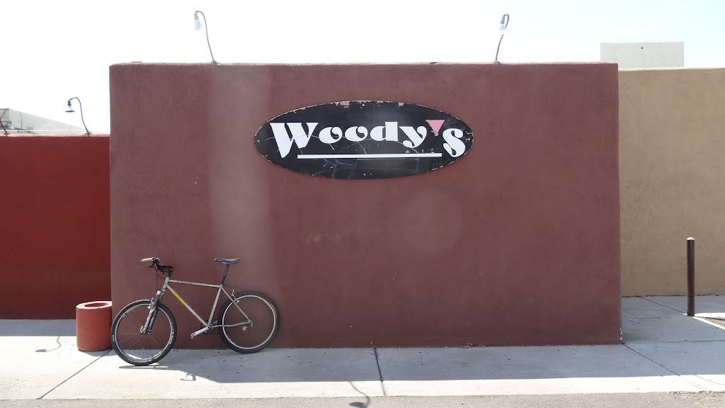 Woody's by TucsonJohn