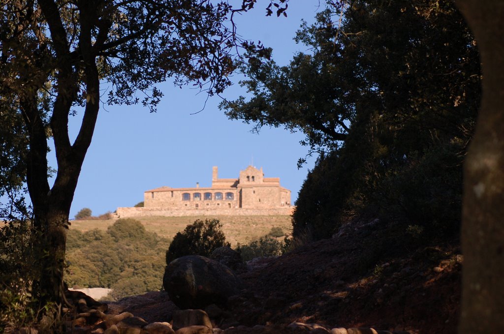 La Mola-Monasterio de Sant Llorenç by Jose Sanjuan