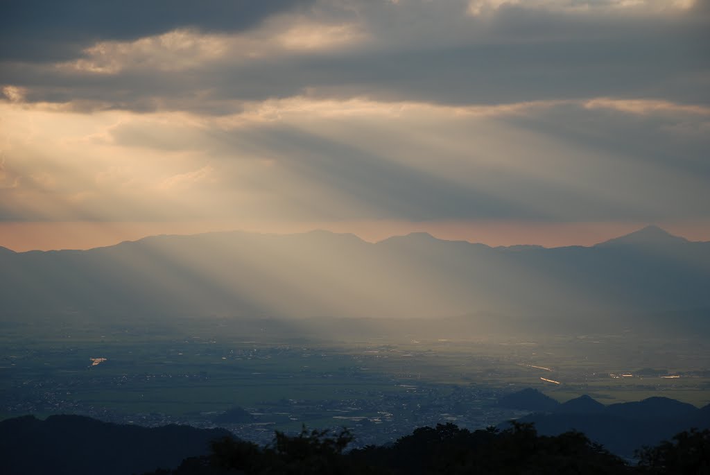 鳩峰峠 by qzd13650