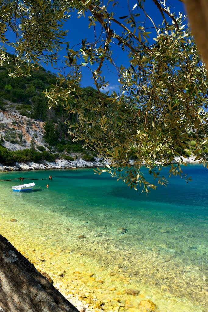 Cefalonia: Spiaggia di Chorgota (ΧΟΡΓΟΤΑ) by Mauro Ram.