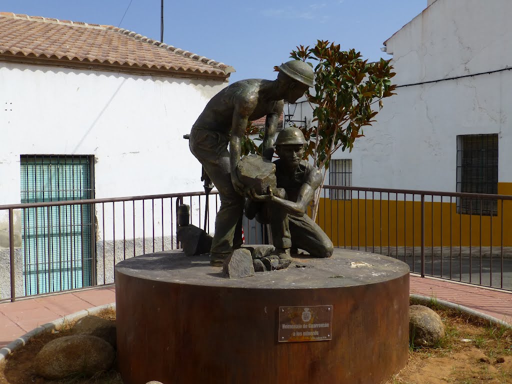 Monumento al minero en Guarromán. by phiguera