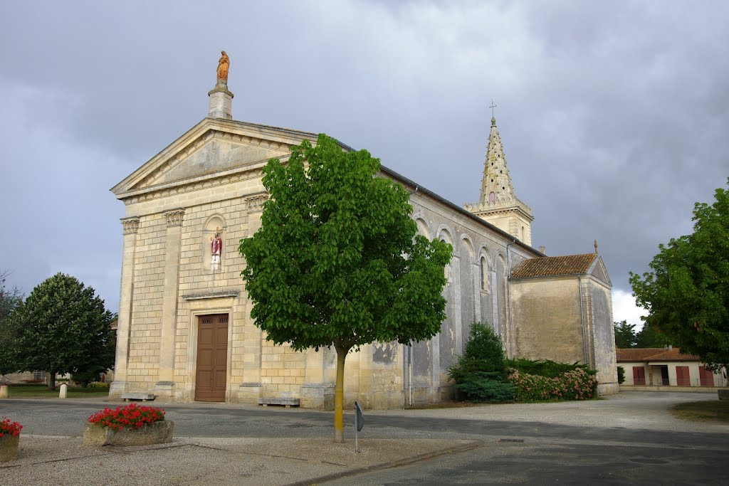 Église Saint Paulin de Jau Dignac et Loirac by Jean-Paul Dominique BERTIN