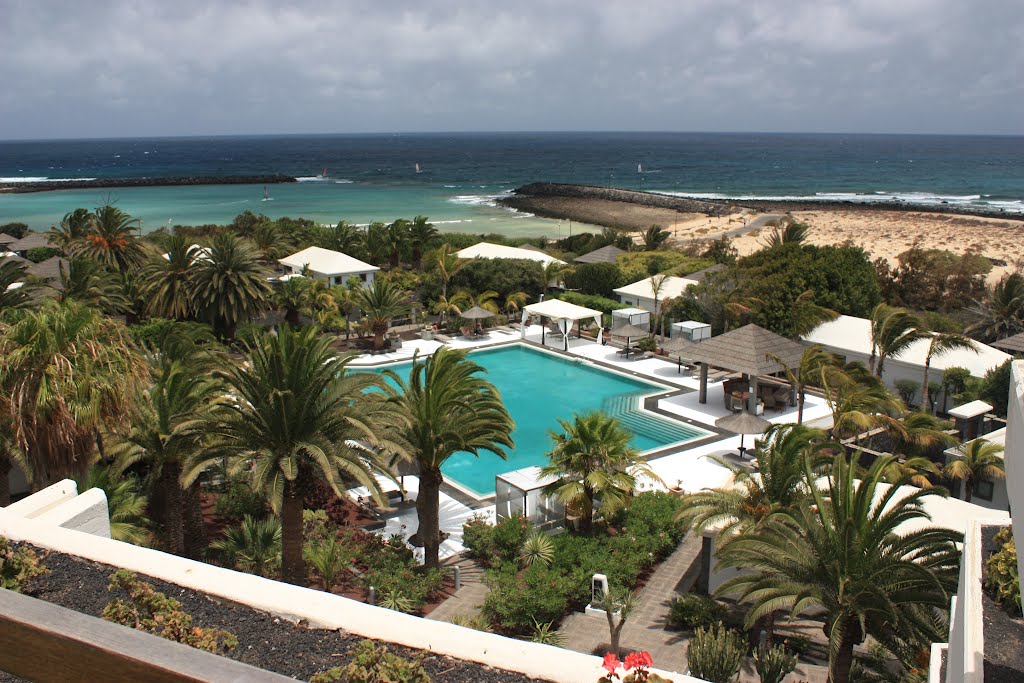 Sea view at Costa Tequise (Lanzarote) by Torben Breindahl