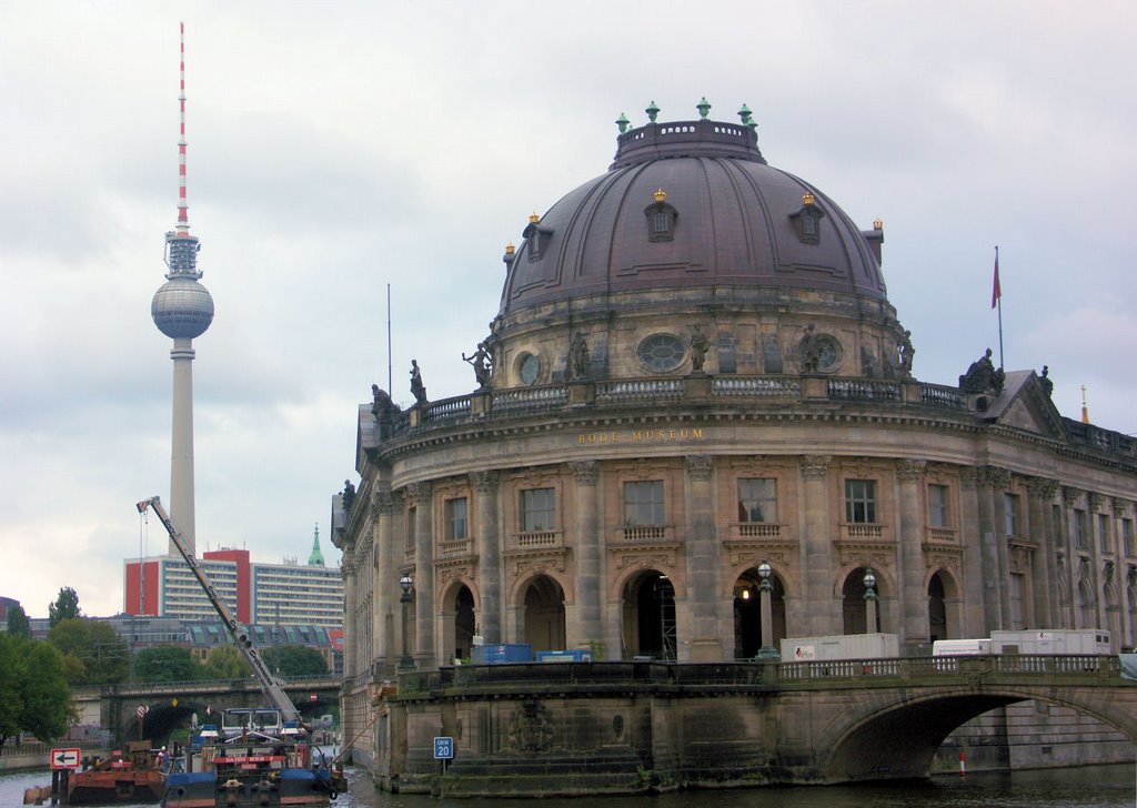 Bode Museum 26/09/05 by reticulese