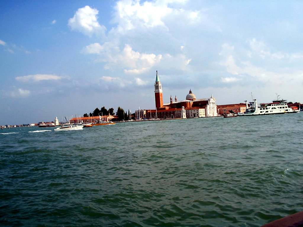 Venezia - Isola di San Giorgio Maggiore by Cristian PATRASCU