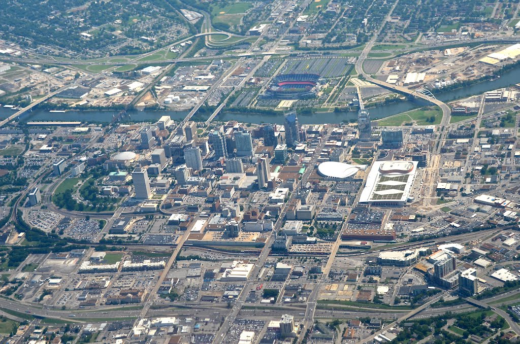 Downtown Nashville, TN by Buddy Rogers