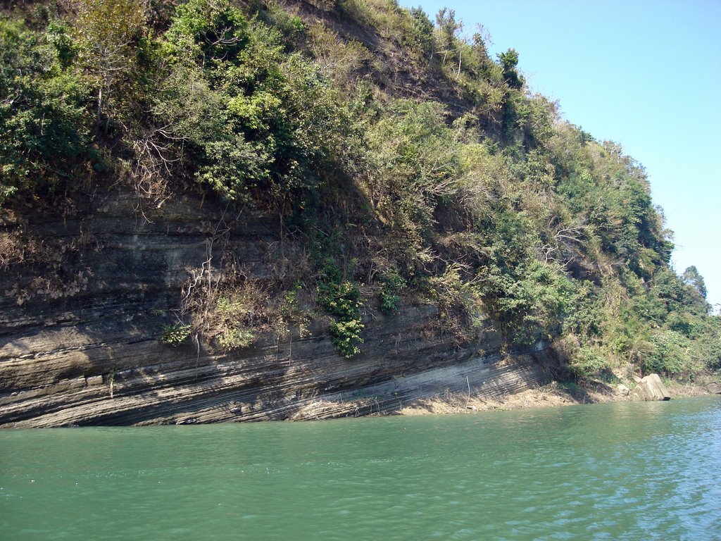 Kaptai Lake, Rangamati by Tofazzal by Tofazzal Hossain