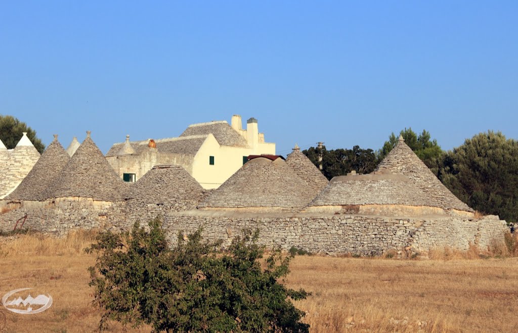 Trulli Fantese by Trulli sull'Aia