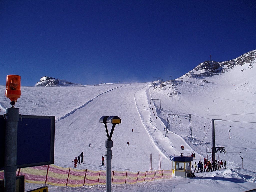 Dachstein gletscher by gordangabriel