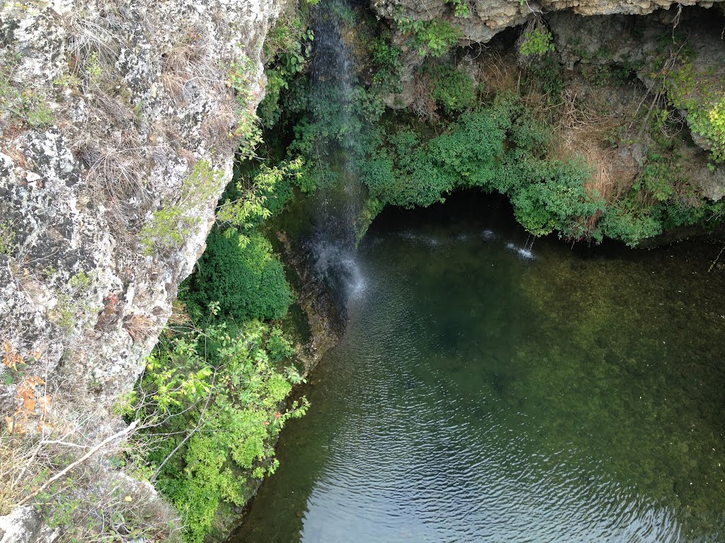 Natural Falls by ahefner