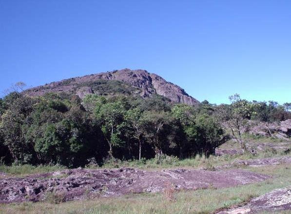 Pedra Branca de Caldas by Gabriel Marcello