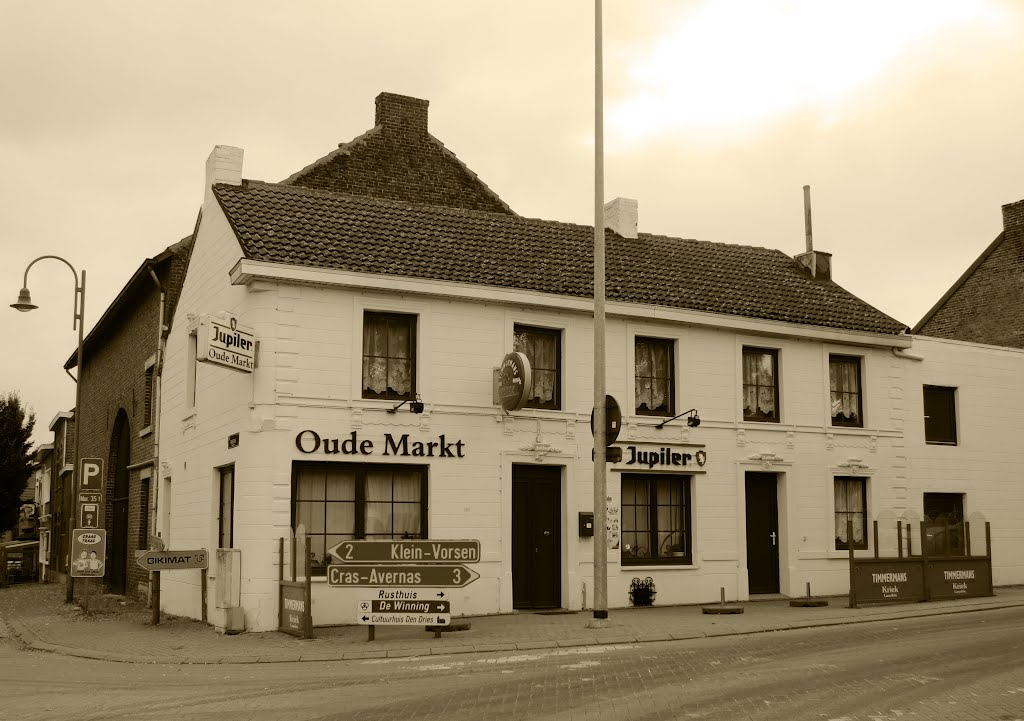 Oude Markt Montenaken by Geert Budenaerts