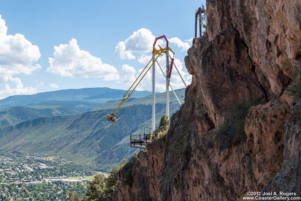 Giant Canyon Swing built by S&S by CoasterGallery.com