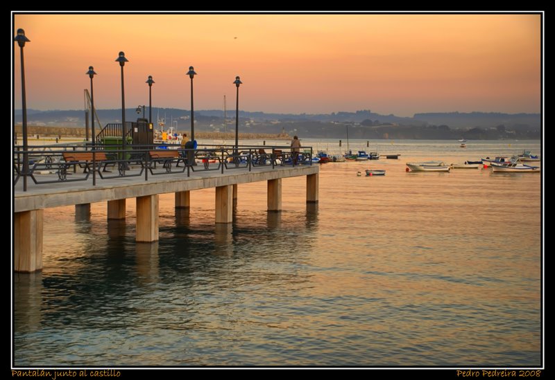 El pantalan. Sunset at the dock by Pedritop (www.ppedre…