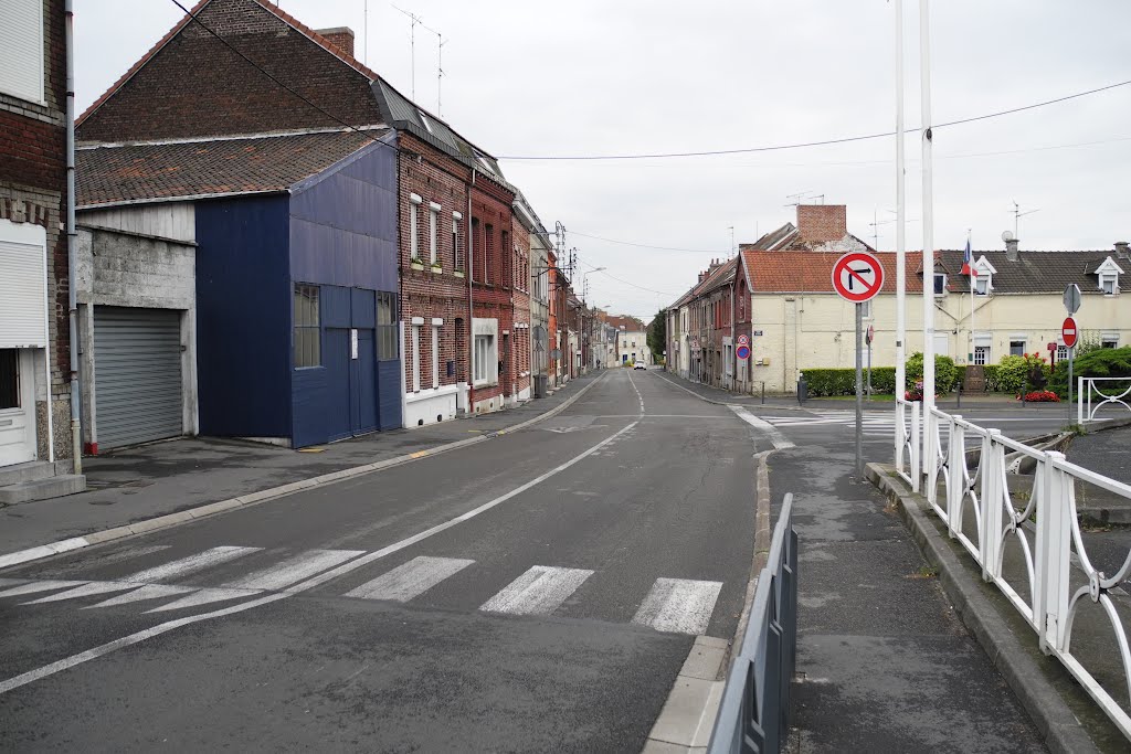 Rue Victor Hugo à Anzin by Chahubari