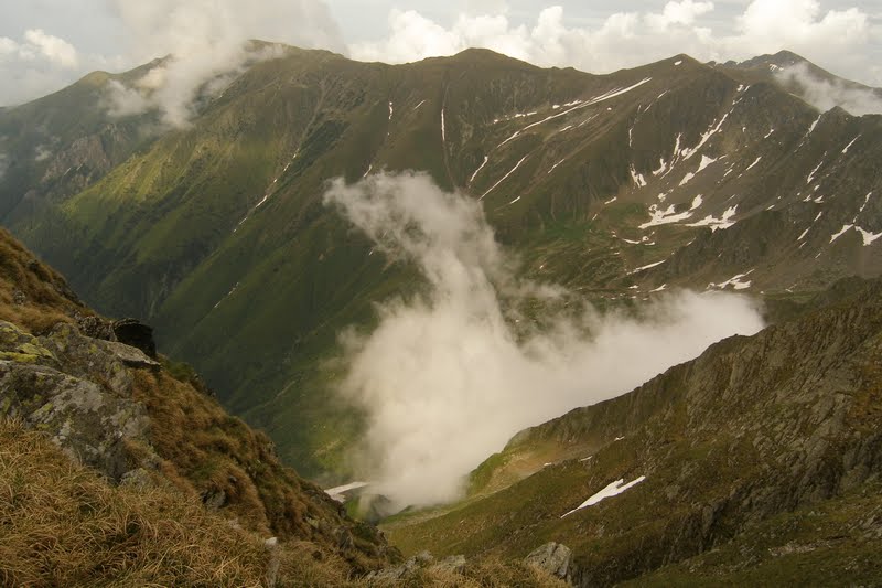 Muntii Fagaras, Fereastra Sambetei by yo7pitu@gmail.com