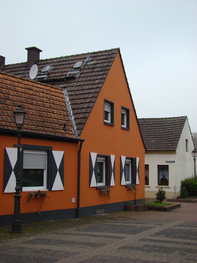 Uedem Hosenmarkt. April 2012 by DortmundWestfalica