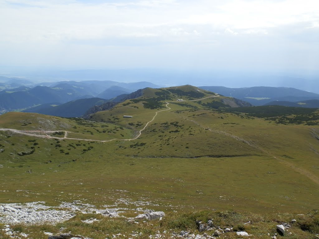 Blick vom Klosterwappen auf Schneeberggebiet by rotschild