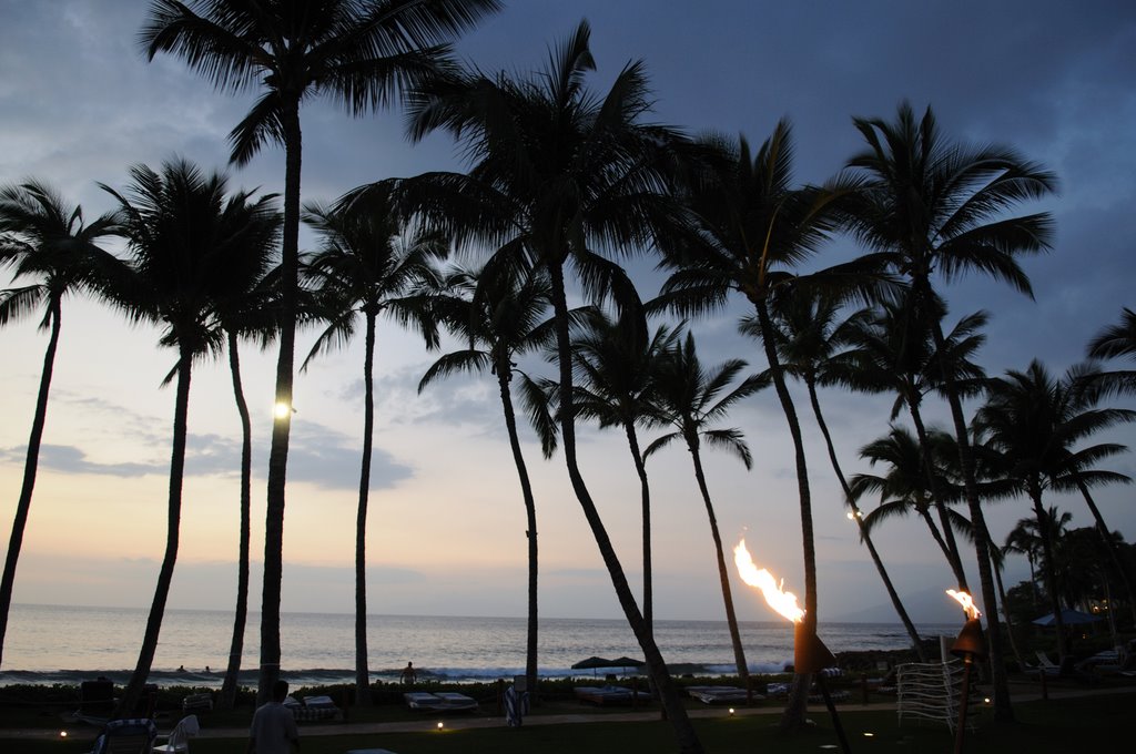 Grand Wailea at Sunset by Andrew Van Horne