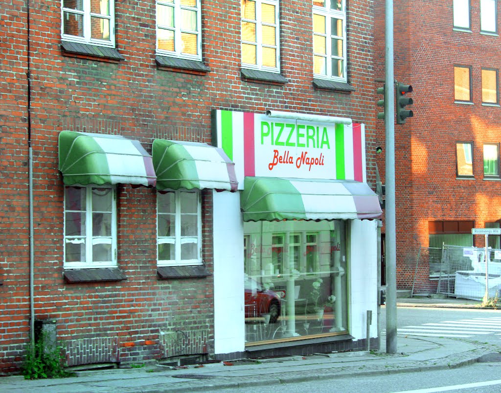 Pizzaria Bella Napoli, Århus 2012 by Vilius Asbjørn Lyby Tolsgaard