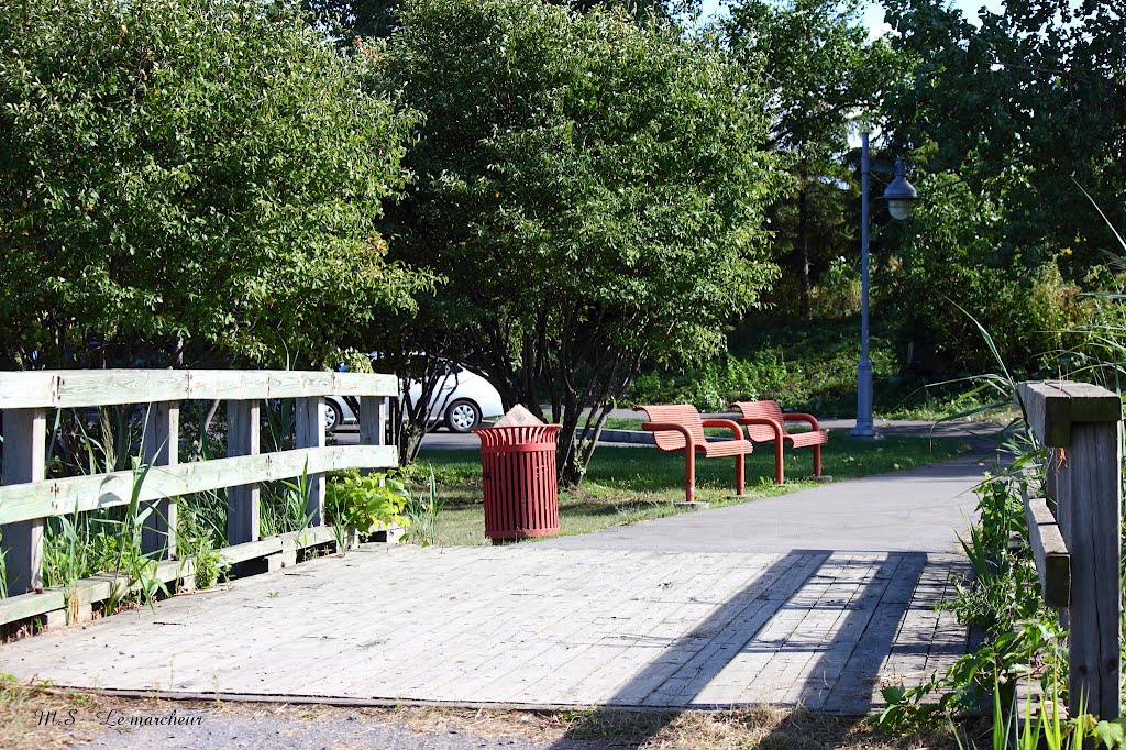 Parc des batisseurs by Le marcheur