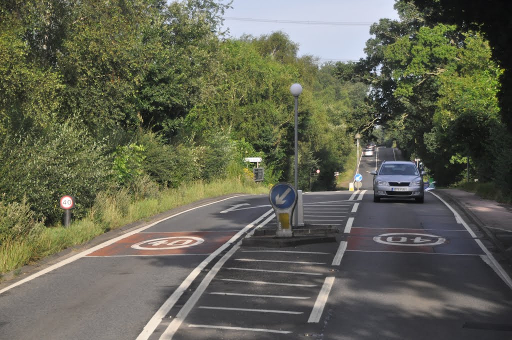 Salisbury District : The A36 Salisbury Road by A Photographer