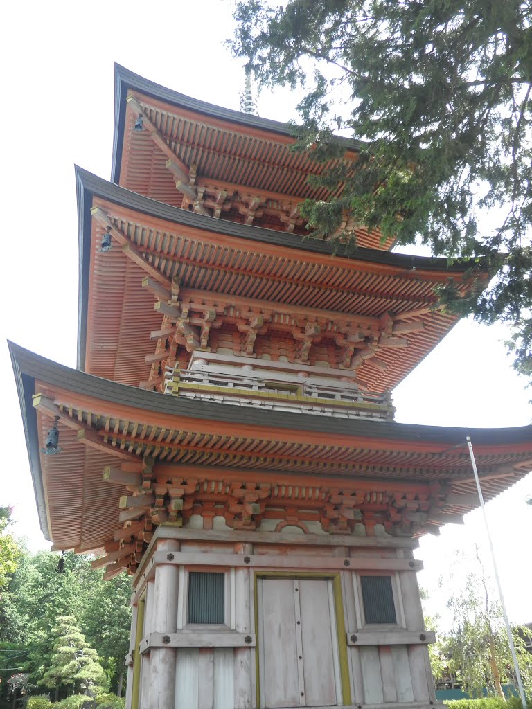 長禅寺　三重塔　Chozenji temple by nkmroioikkkz