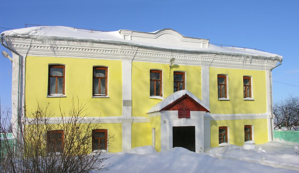 Formen building of Vikhrev's women's shelter by IPAAT