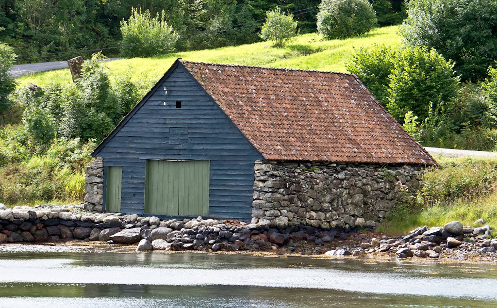 Very old Boathouse by PASO