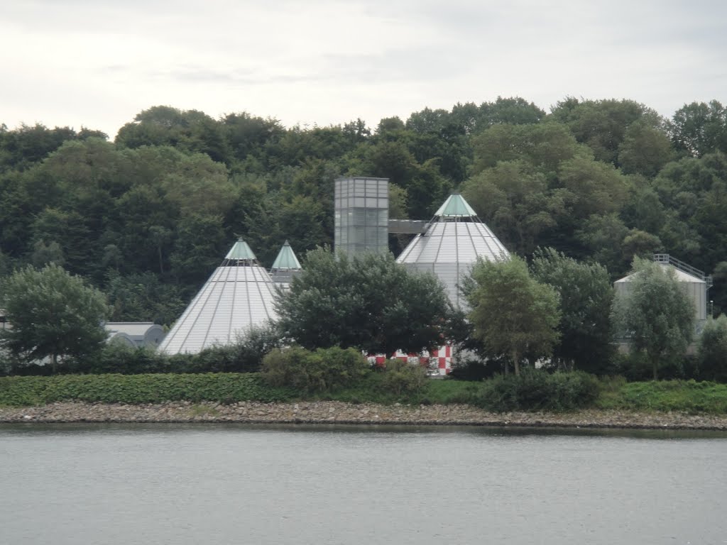 Die Kläranlage in Flensburg Kielseng by Grethe Andersen