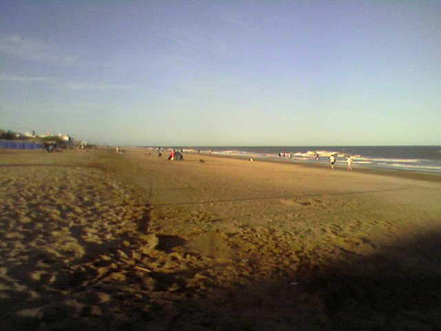 Playa de Villa Gesell - 13/03/2007 by sebastianw1987