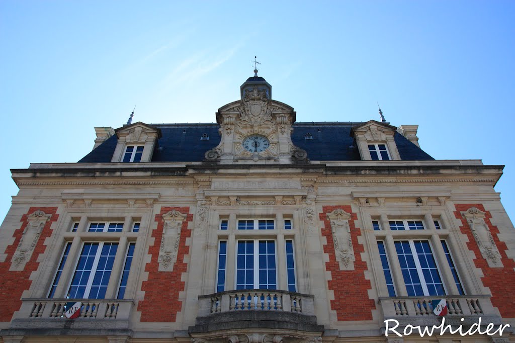 Hôtel de ville by Rowhider