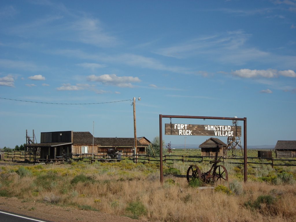 Fort Rock by adrian kuster