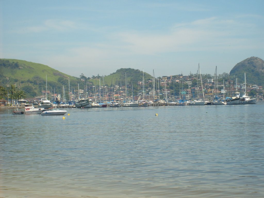 Vista do Clube Naval, Praia de Charitas by Marcus  de Sa