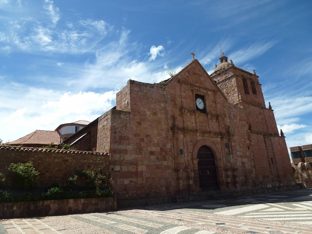 Iglesia de Moho by Carlos Escobal Mc Evoy