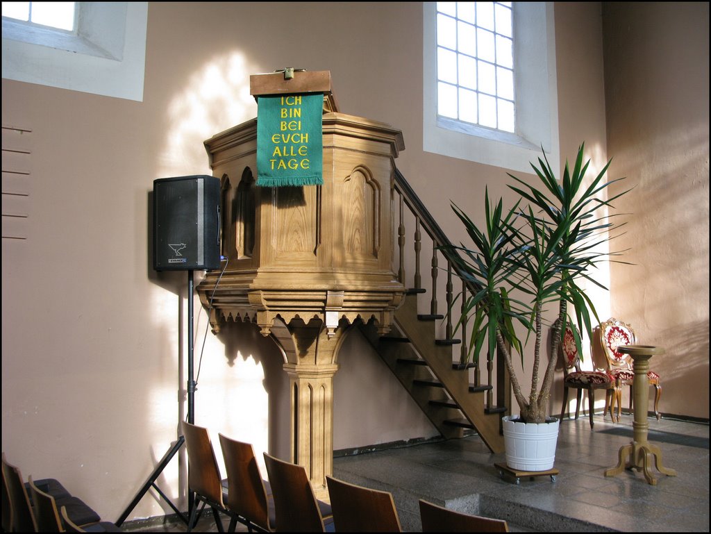 Blomberg: Preekstoel Lutherse kerk by © Dennis Wubs