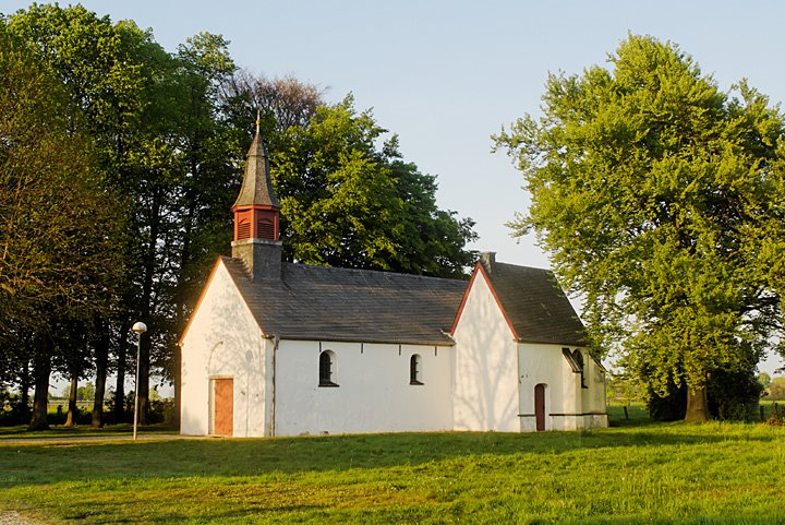 Sankt Peter Kempen by Ralph Kusterer