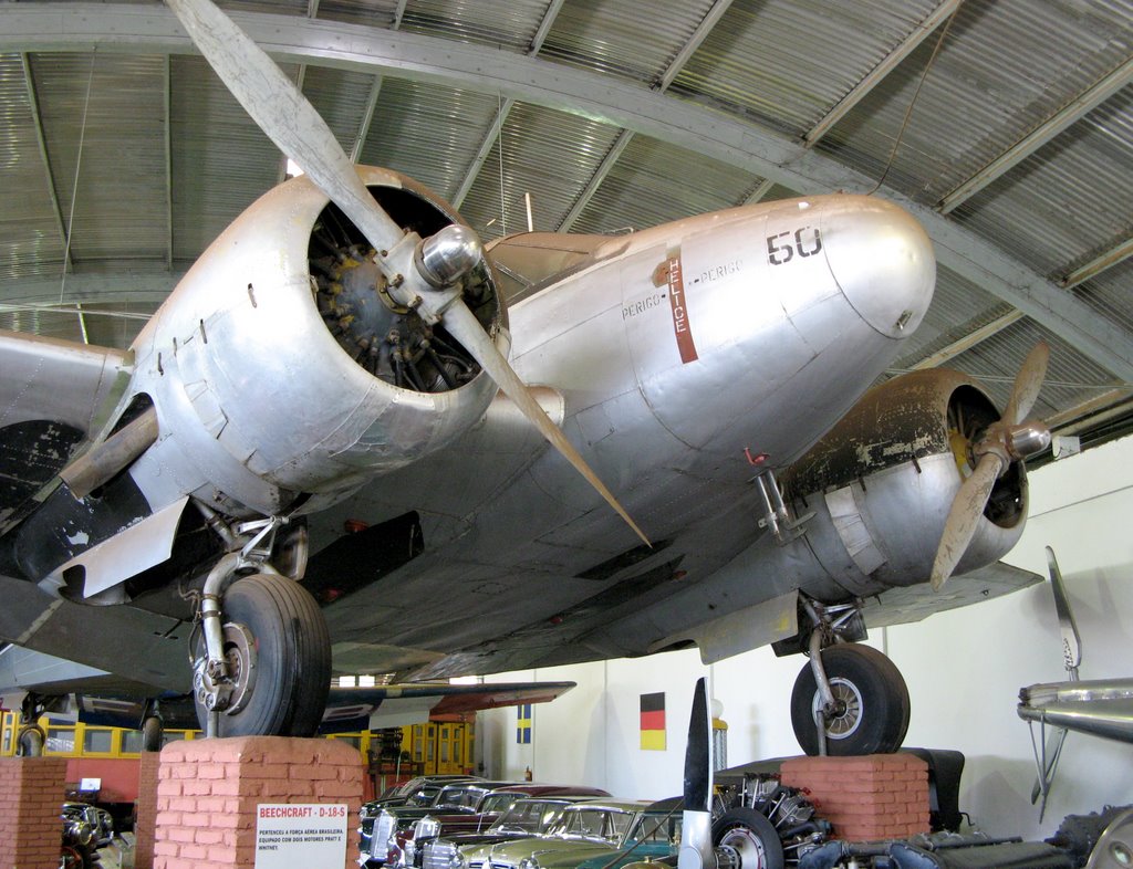 Beech C-45 (FAB) - Museu Eduardo André Matarazzo, Bebedouro, SP, Brasil. by André Bonacin