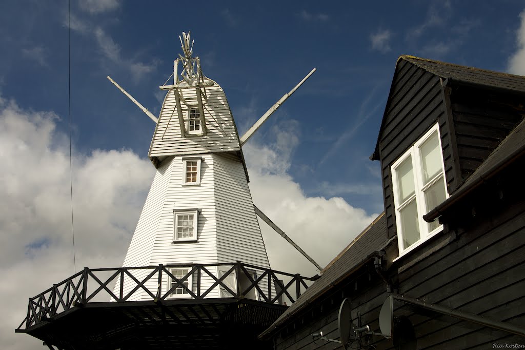 Windmill at Rye by Ria Overbeeke