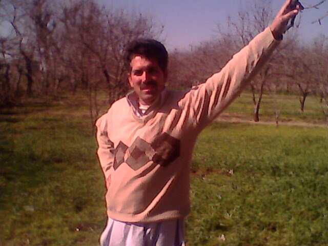 salim khan at Derai fields by Mohammad salim khan