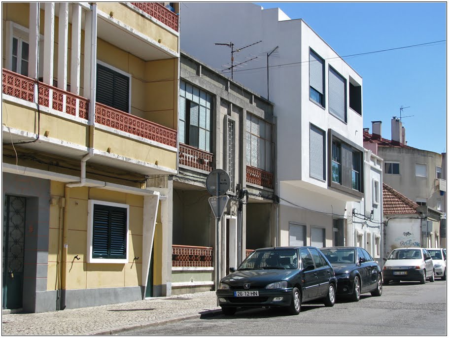 Rua da Liberdade by Barragon