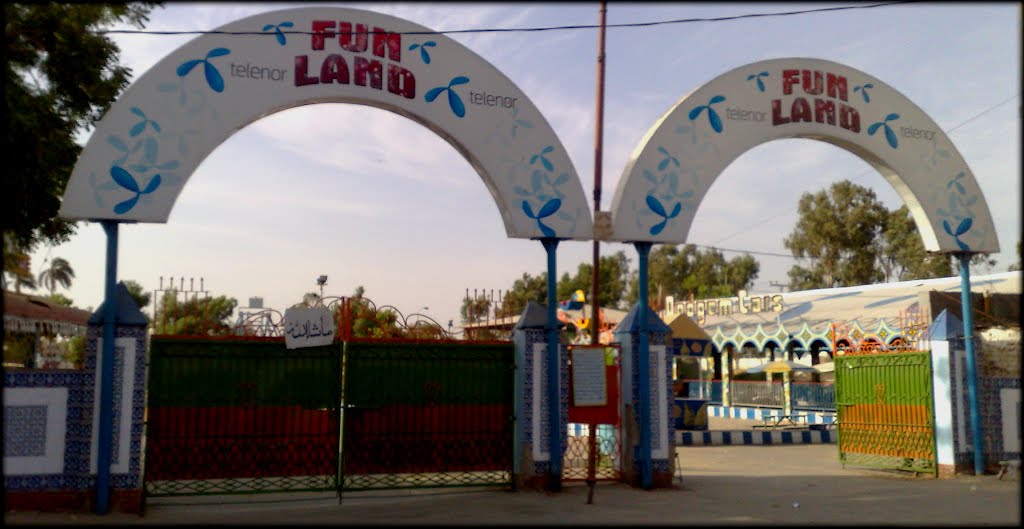 FunLand Hyderabad "2011" by Faisalsamurai