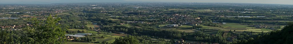 Panorama sulla pianura, Parco Montevecchia Valle Curone by Stefano Dell'Orto