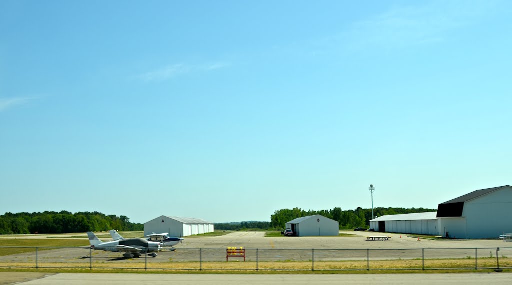 Medina Municipal Airport by Buddy Rogers