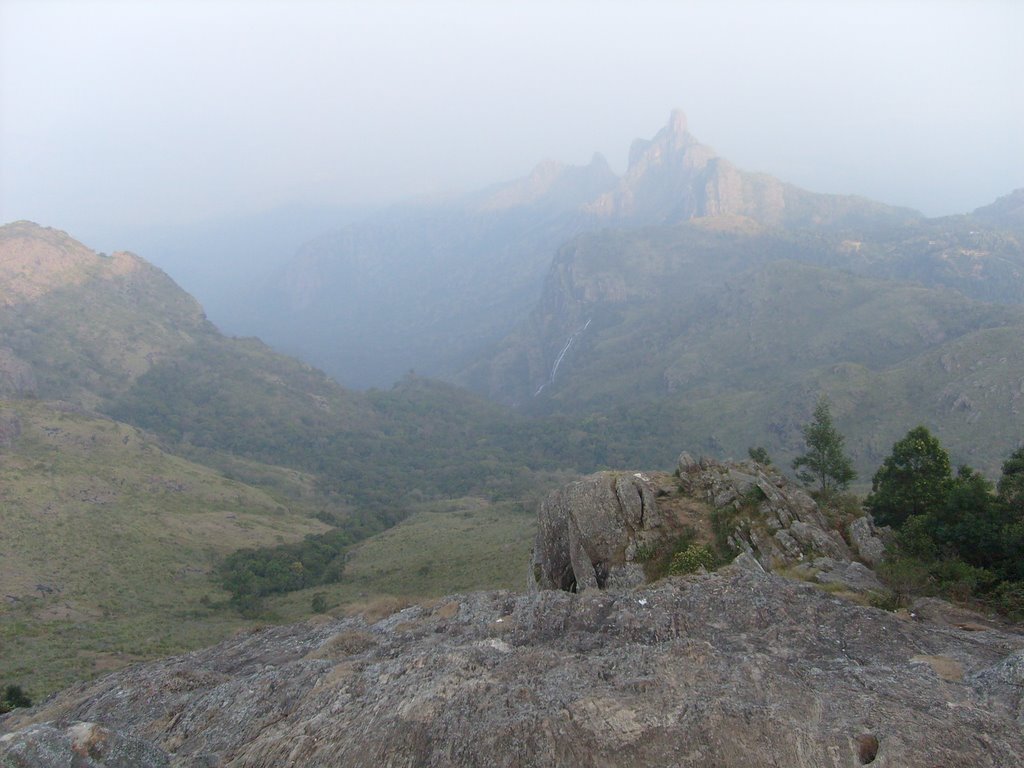 Kodanad viewpoint by tasad