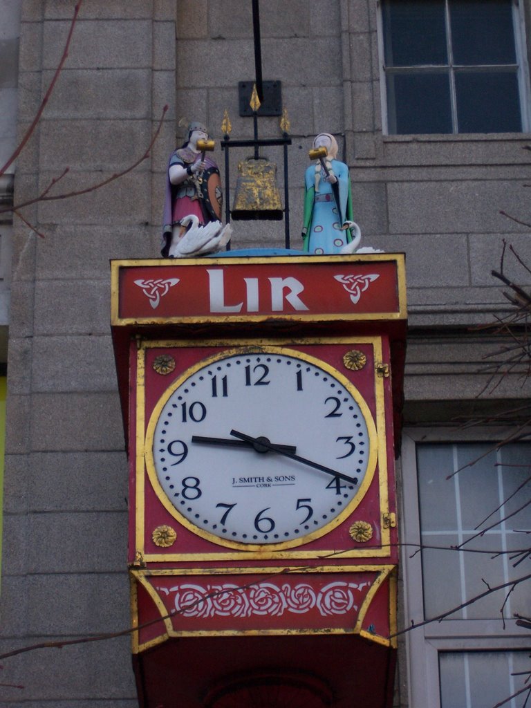 Dublin - Fancy Clock by Yvette