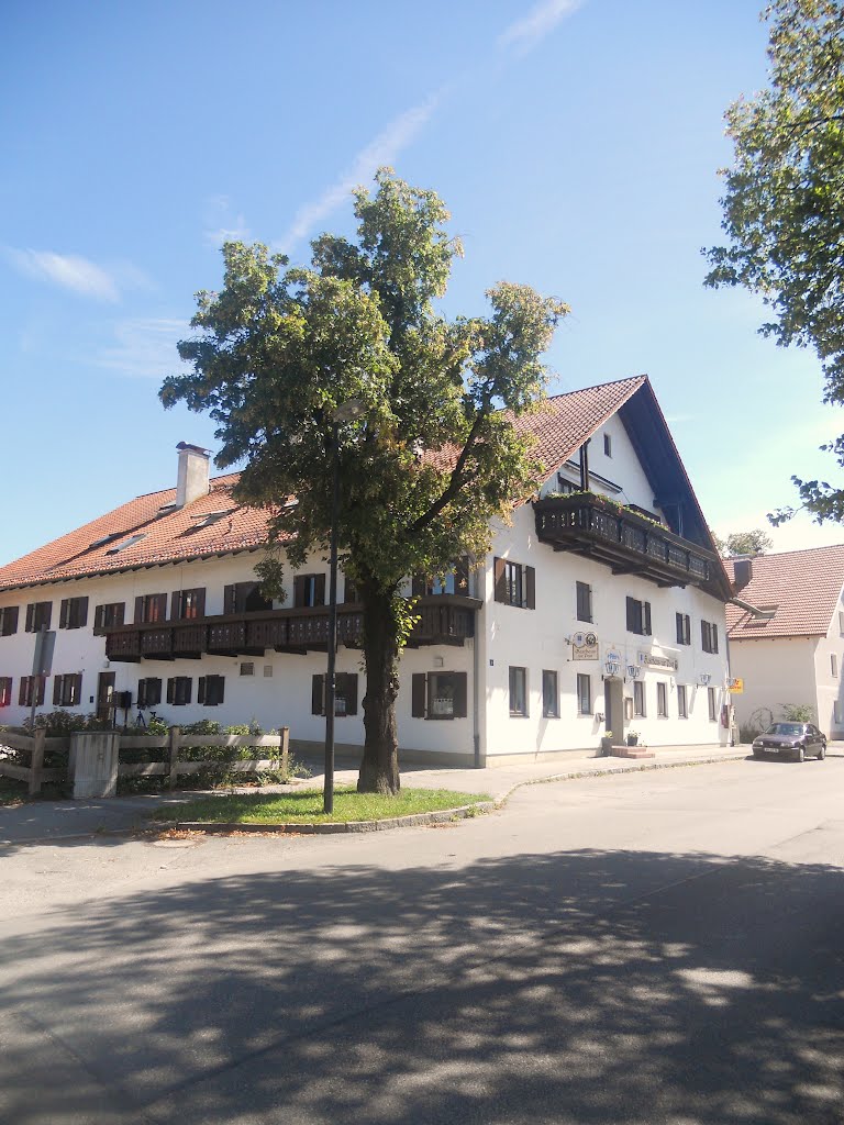 Gasthof zur Post by Christoph Rohde