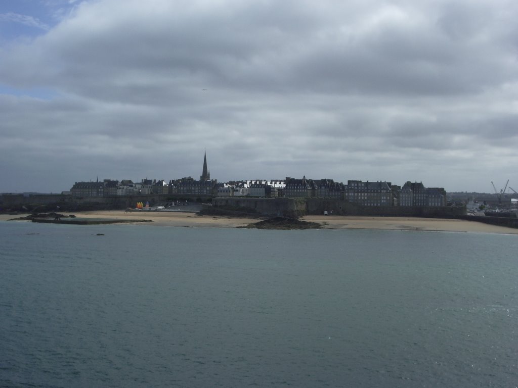 St Malo by Dave Williams