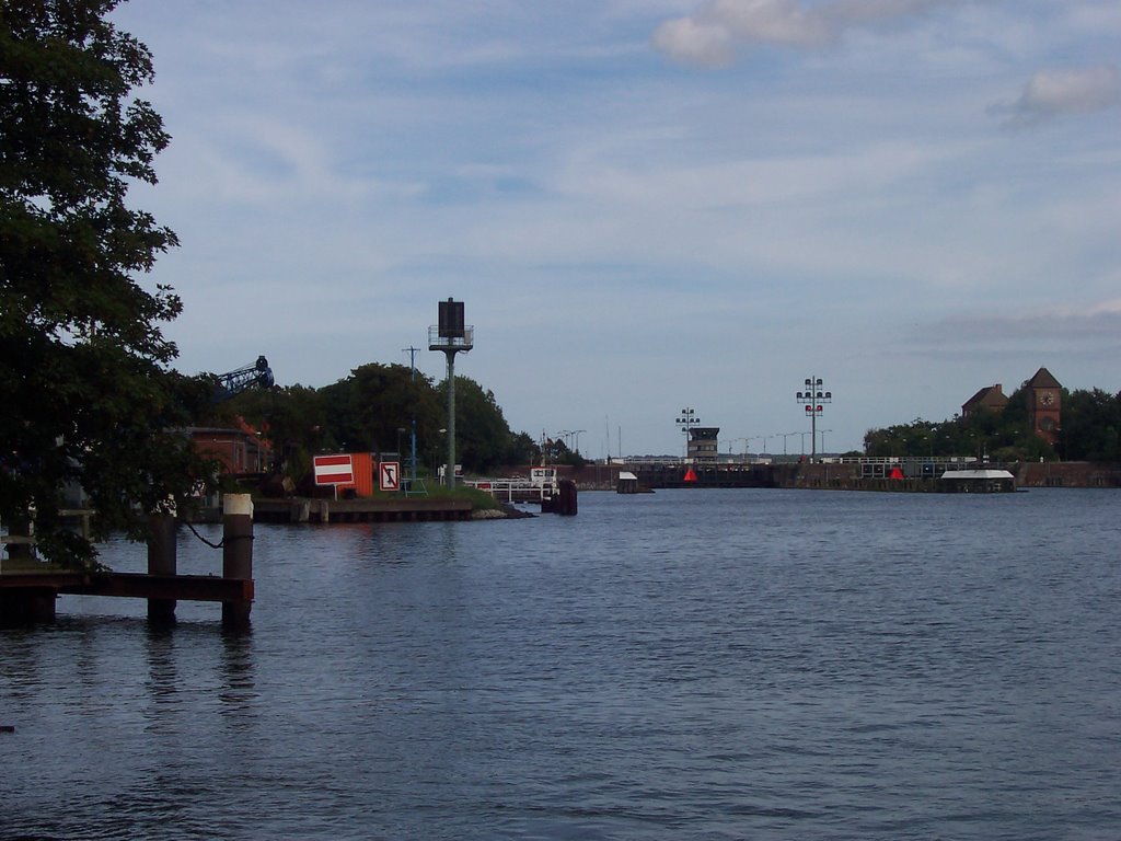 Esclusas del Kiel Kanal by J-Alberto